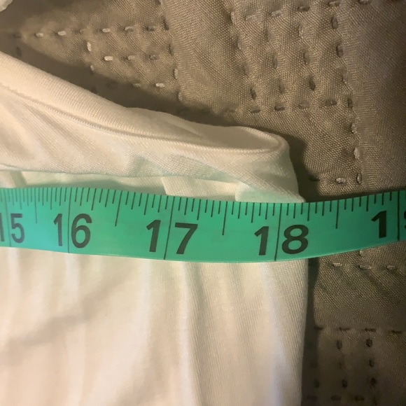 NEW! Off the Shoulder Maurices Top - Picture 6 of 10